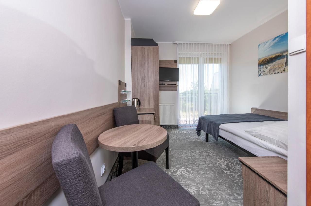 Domki, Apartamenty I Restauracja Wloczega กาสกี ภายนอก รูปภาพ