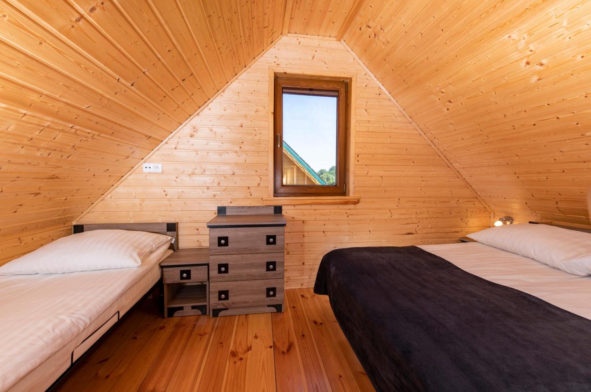 Domki, Apartamenty I Restauracja Wloczega กาสกี ภายนอก รูปภาพ